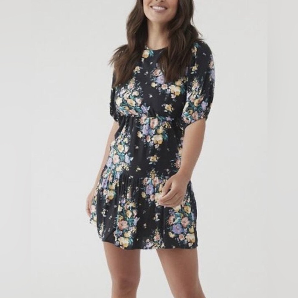 O’Neill Alta Black Floral Puff Sleeve Dress NWT Open Back Ruffle Hem Boho